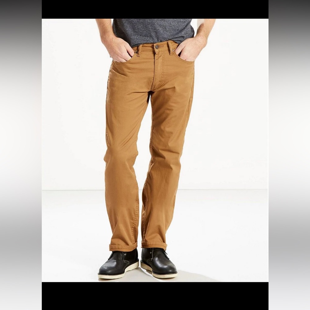 Mens Levi’s 505 burnt darker khakis. Stretchy. W34 L32